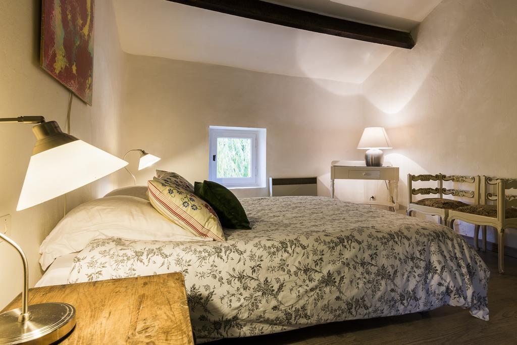 Gites De La Croix Du Gres (Adults Only) Valaurie Экстерьер фото