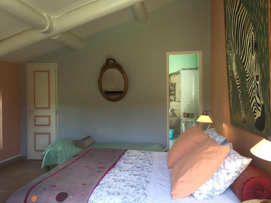 Gites De La Croix Du Gres (Adults Only) Valaurie Экстерьер фото